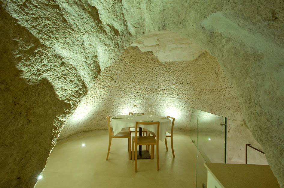 Tavoli tra i Sassi di Matera